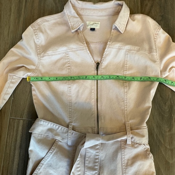 Universal Thread Light Pink Jumpsuit. Women’s size 6. - Picture 9 of 10